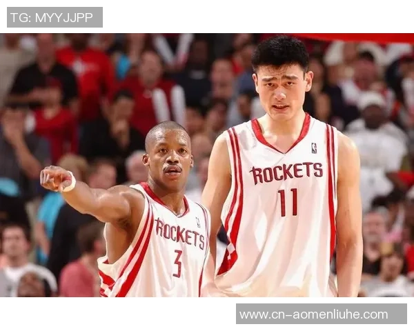 姚明与科比的巅峰对决公牛与火箭的传奇交锋回顾