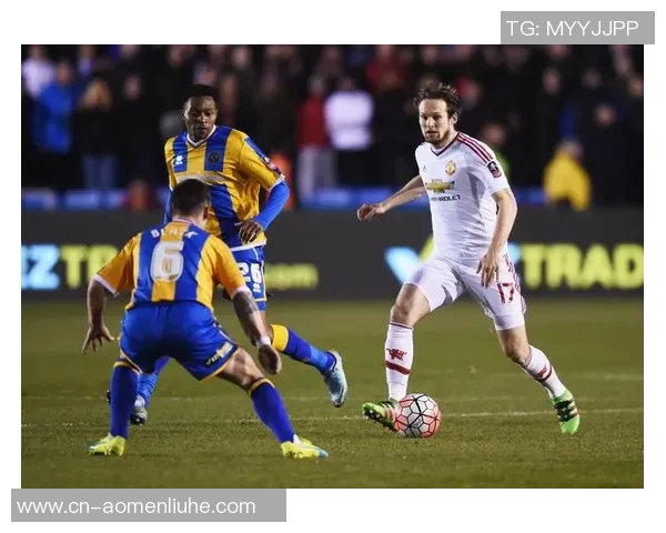 尼泊尔与越南足球对决精彩比分揭晓赛场瞬间回顾